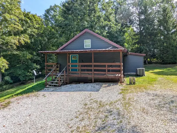 10421 E Mineral Koleen Rd, Owensburg, IN 47453