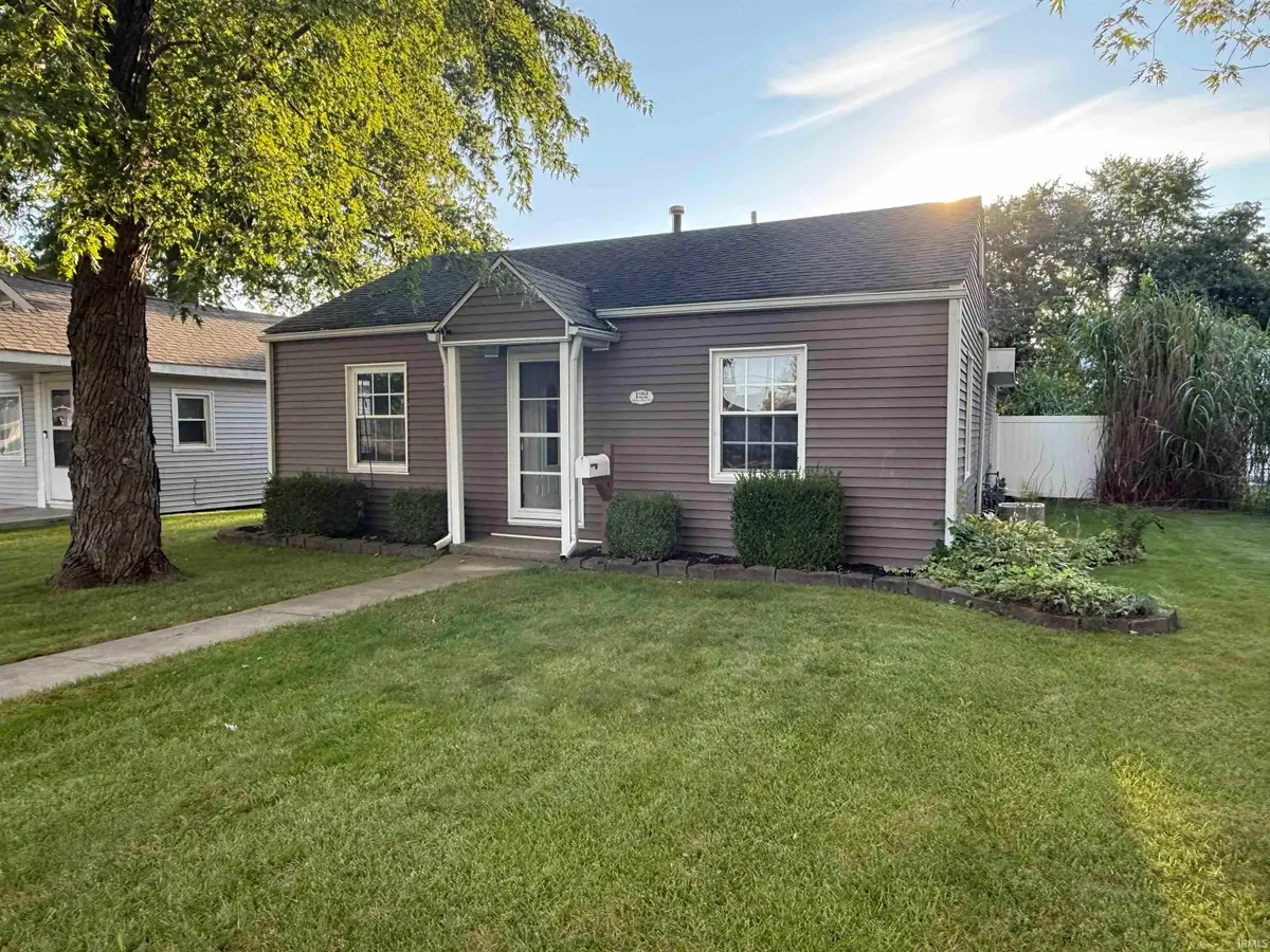122 S 16th Street, Decatur, IN 46733 - #1