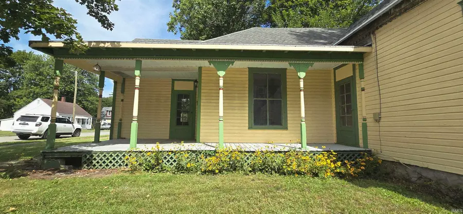 709 N Sycamore Street, North Manchester, IN 46962 - #2