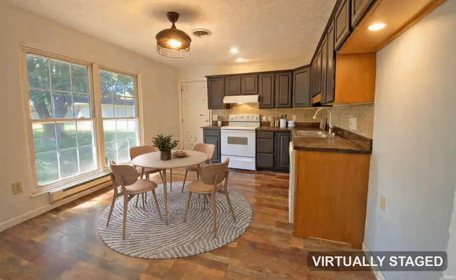 631 E Vincennes Street, Orleans, IN 47452 - #3