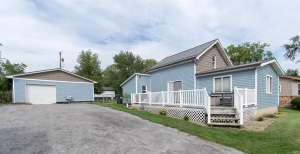 9675 E 520 S Road, Wolcottville, IN 46795