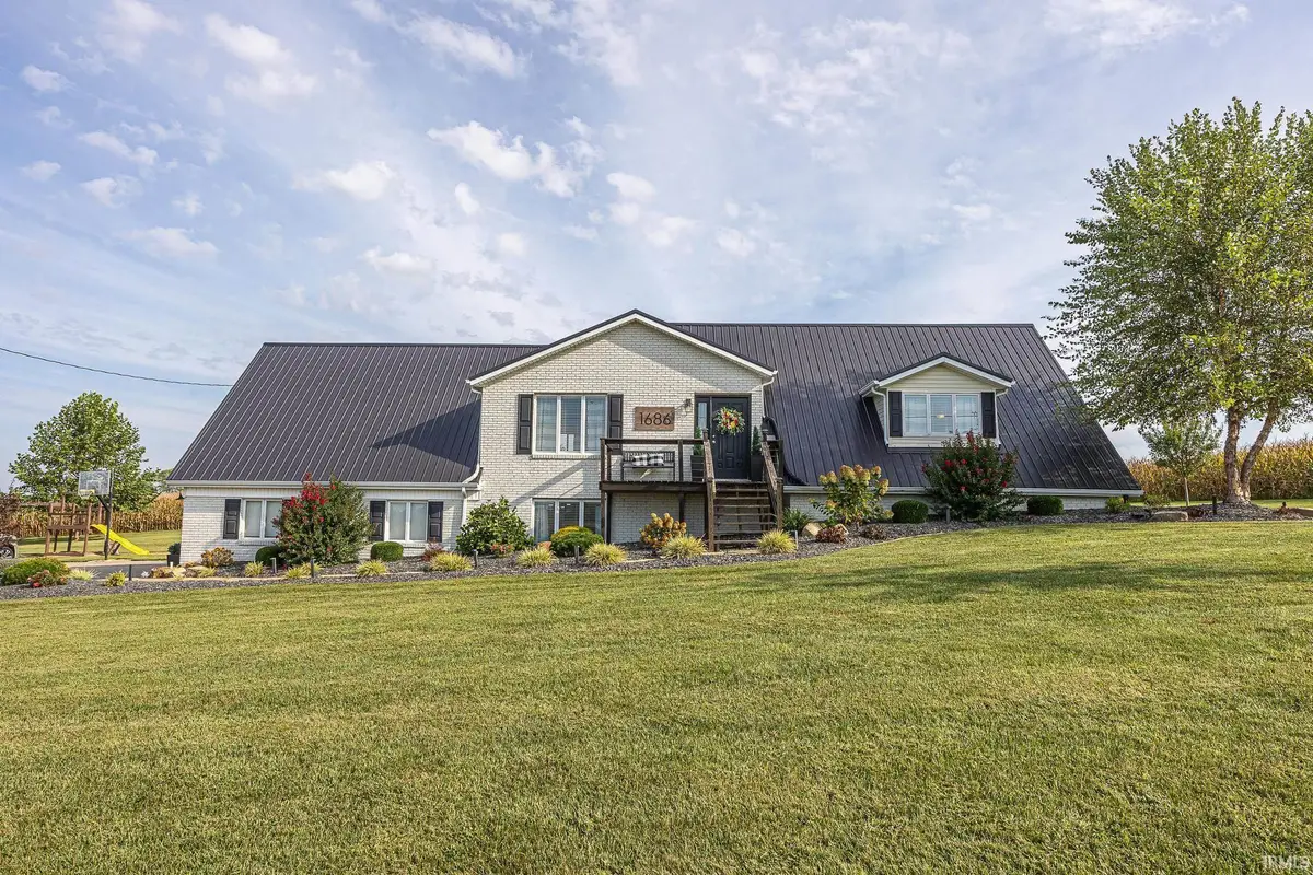 1686 W 47th Street, Jasper, IN 47546 - #1
