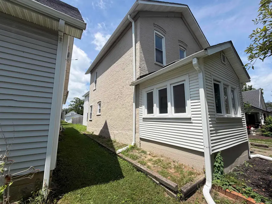 345 N Chauncey Street, Columbia City, IN 46725 - #3