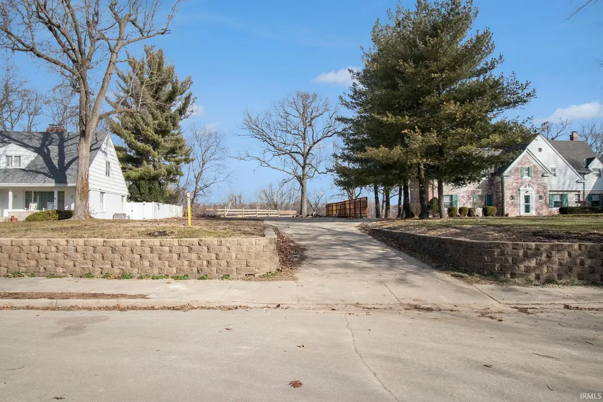 2526 Riviera Drive, Mishawaka, IN 46544 - #1