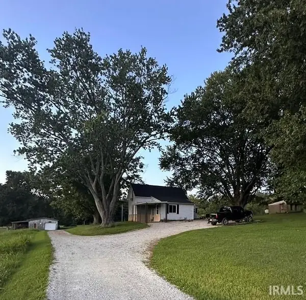 663 N Hitchcock Road, Salem, IN 47167