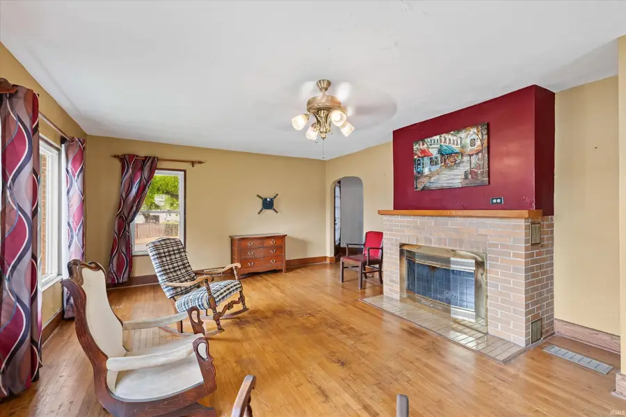 547 Walnut Street, Rockport, IN 47635 - #3