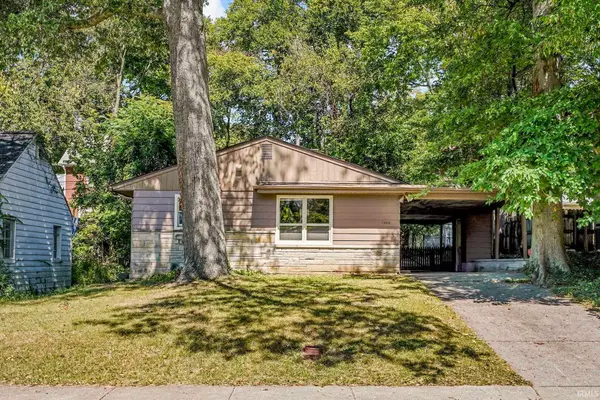 1033 E Maxwell Lane, Bloomington, IN 47401