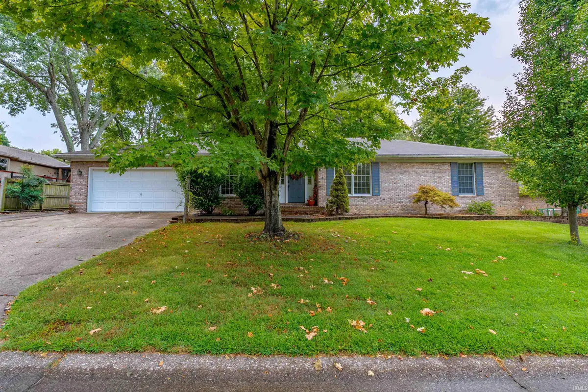 5433 Crestwood Drive, Newburgh, IN 47630 - #1