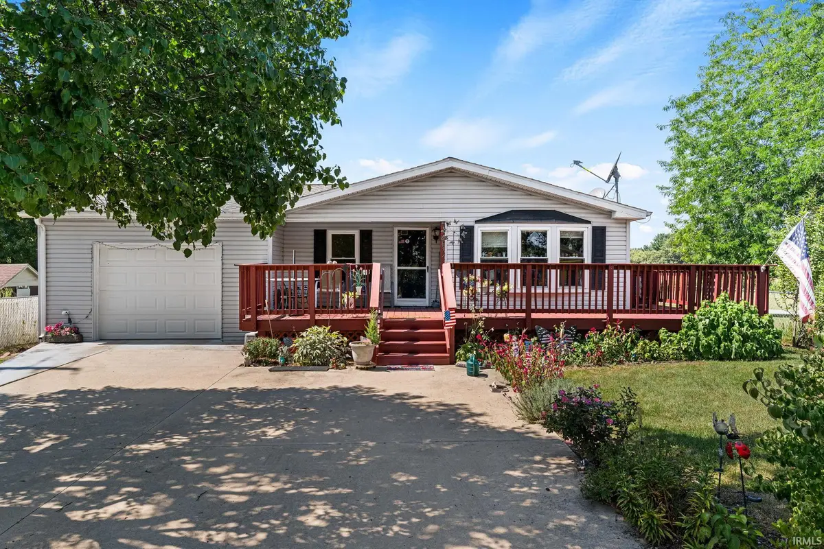 6631 N 570 W, Winamac, IN 46996 - #1