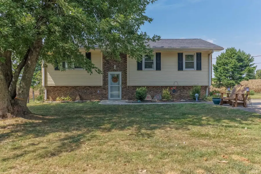 4255 N Blackford Road, Mount Vernon, IN 47620 - #2