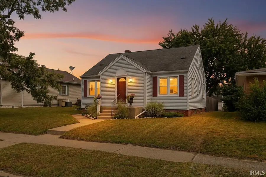706 S 35th Street, South Bend, IN 46615 - #2