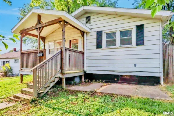 618 E Short Elm Street, Boonville, IN 47601