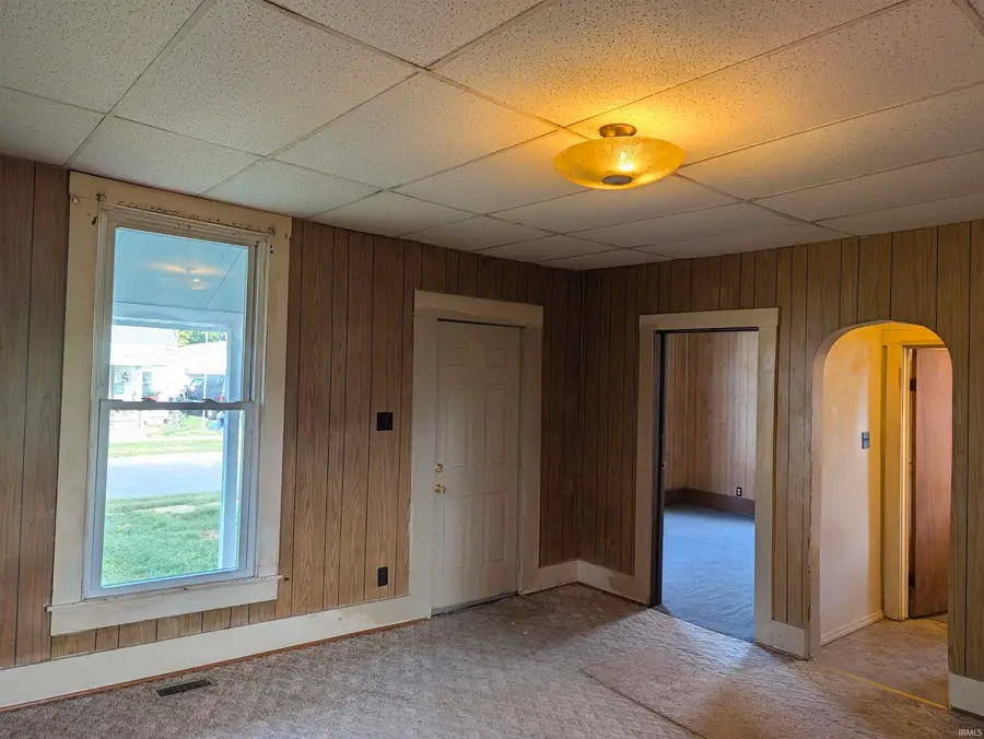 717 S Durbin Street, Bicknell, IN 47512 - #2