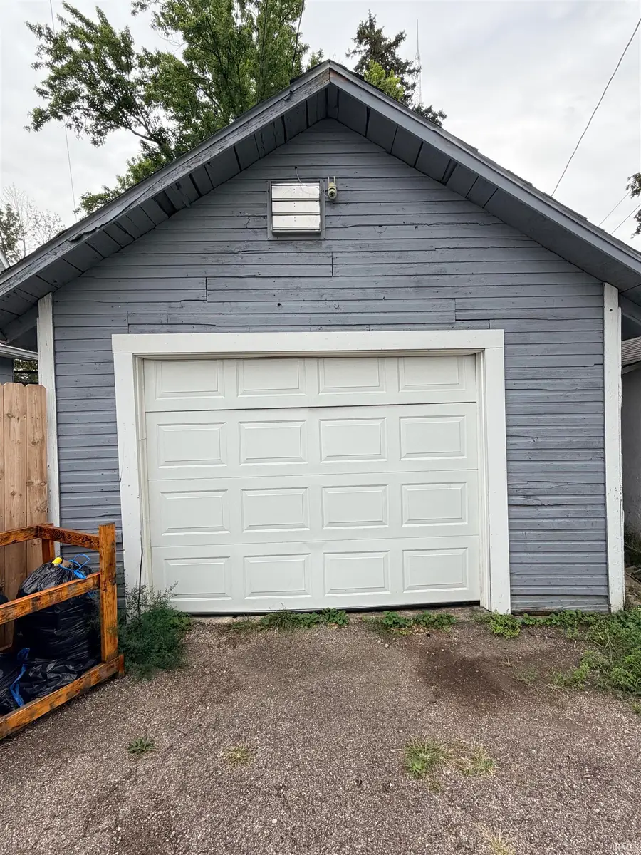 112 N Jefferson Street, Peru, IN 46970 - #3