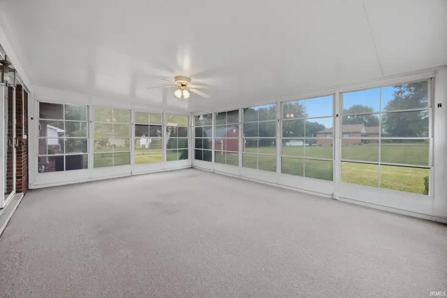 372 E Sunset Drive, Huntingburg, IN 47542 - #3
