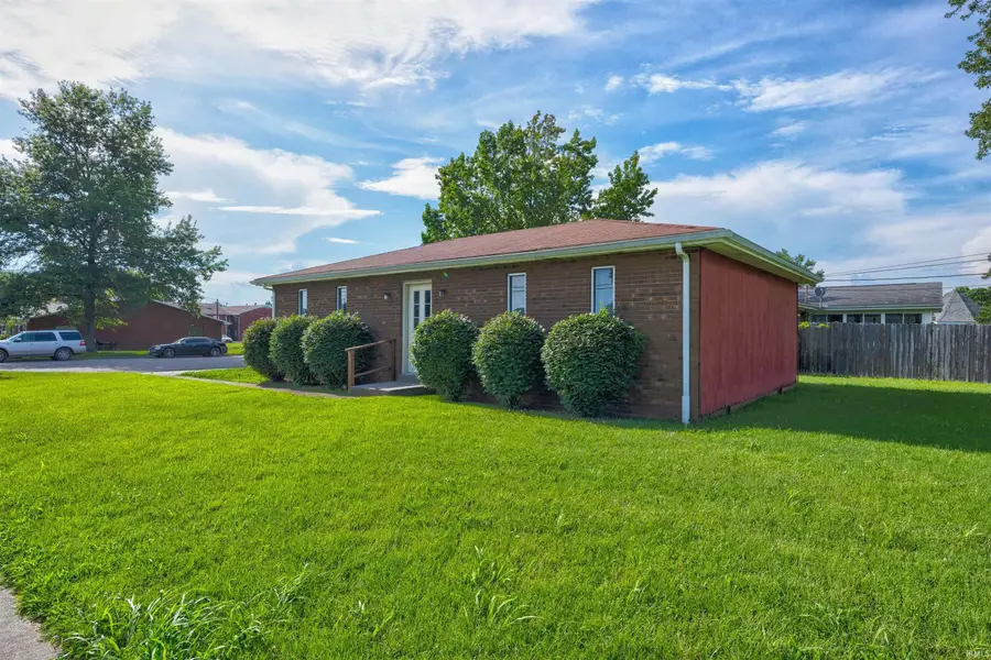 2102 Tell Street, Tell City, IN 47586 - #2