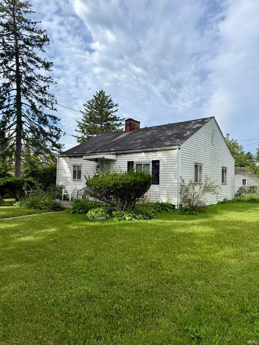 1109 Fremont Street, South Bend, IN 46628 - #2