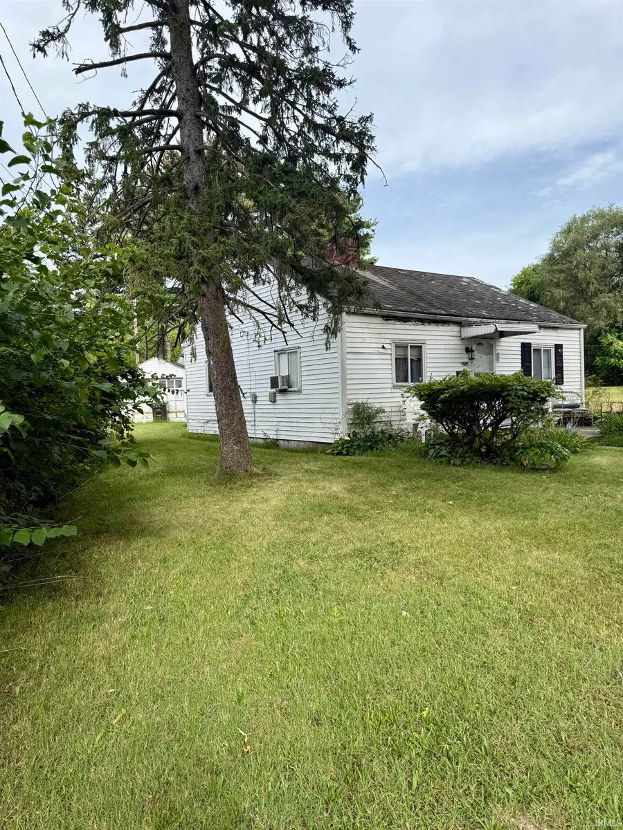 1109 Fremont Street, South Bend, IN 46628 - #3
