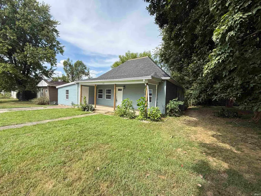 303 E North Street, Winslow, IN 47598 - #2