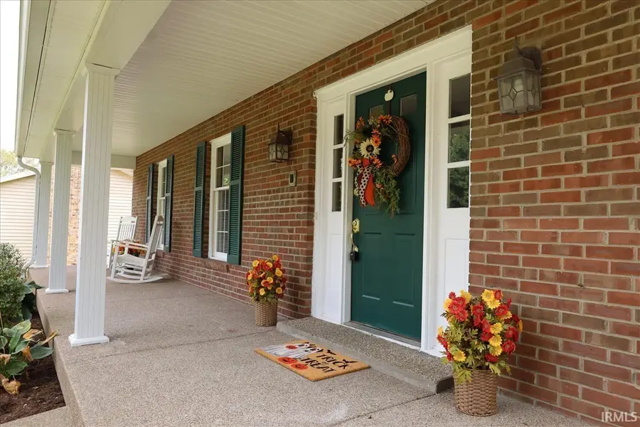 7577 Nottingham Drive, Newburgh, IN 47630 - #2