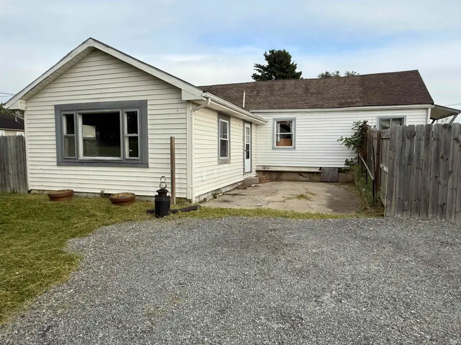 8746 W Us Highway 40, Knightstown, IN 46148 - #2