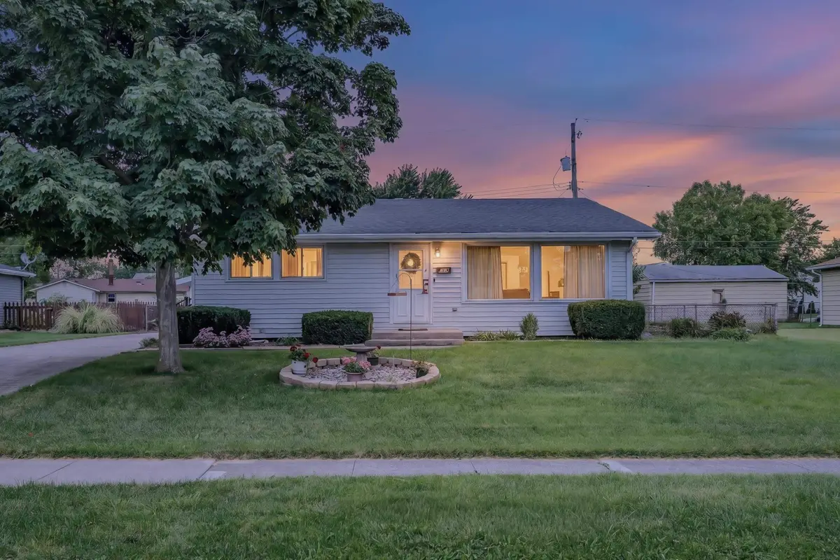 903 Elnora Drive, Fort Wayne, IN 46825 - #1