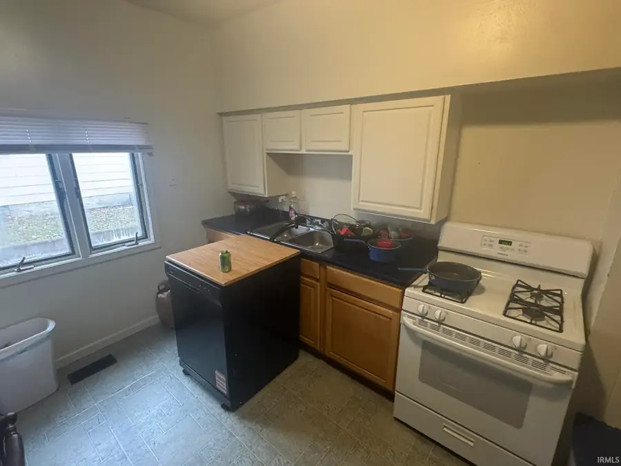 1222 W Kirkwood Avenue, Bloomington, IN 47404 - #3