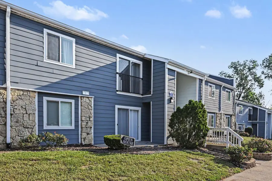 1801 Irish Way #1865, South Bend, IN 46637 - #2