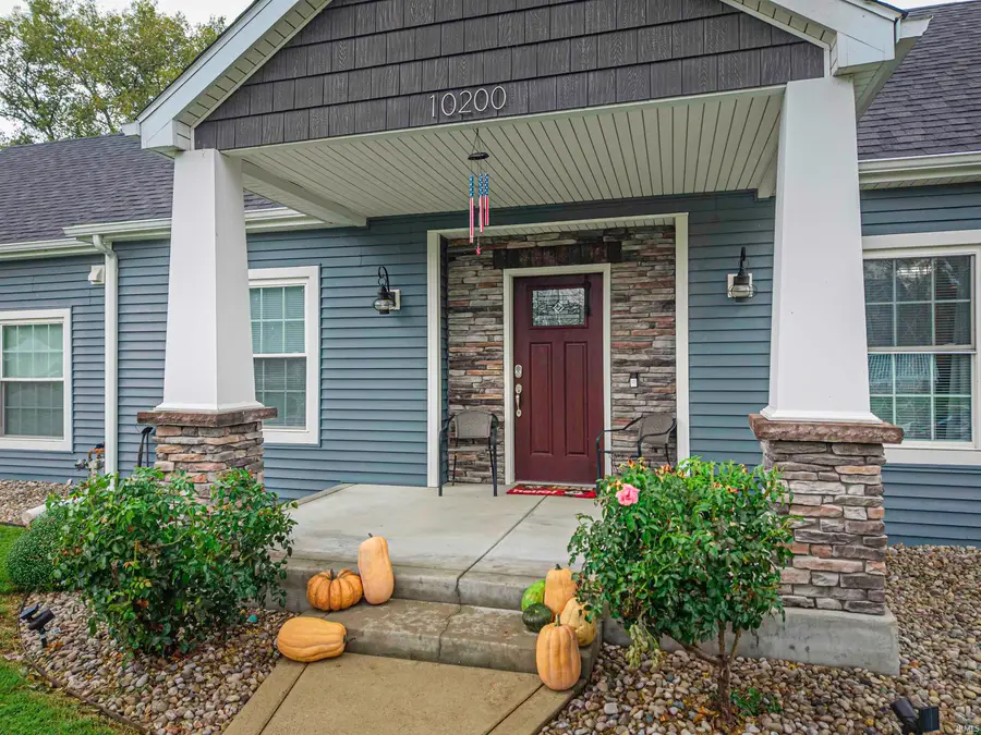 10200 Kimberly Lane, Newburgh, IN 47630 - #2