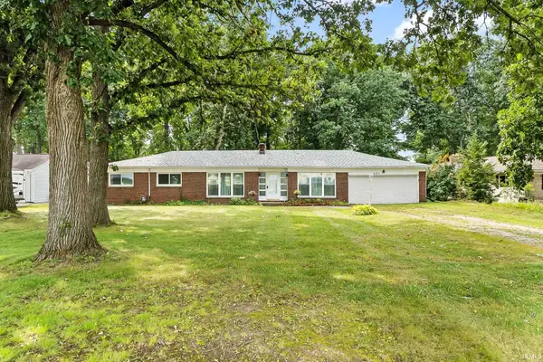 827 W Ludwig Road, Fort Wayne, IN 46825
