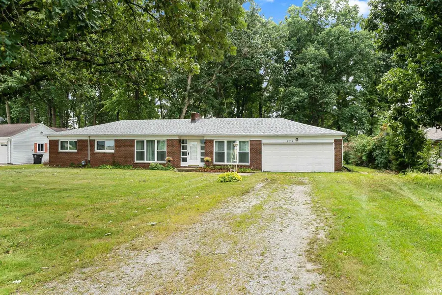 827 W Ludwig Road, Fort Wayne, IN 46825 - #3