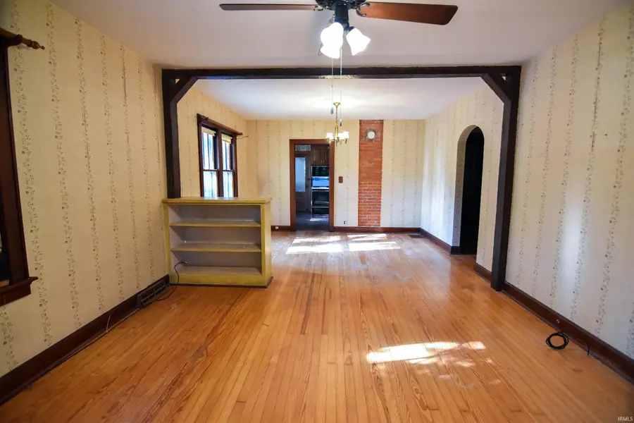 5900 Newburgh Road, Evansville, IN 47715 - #3