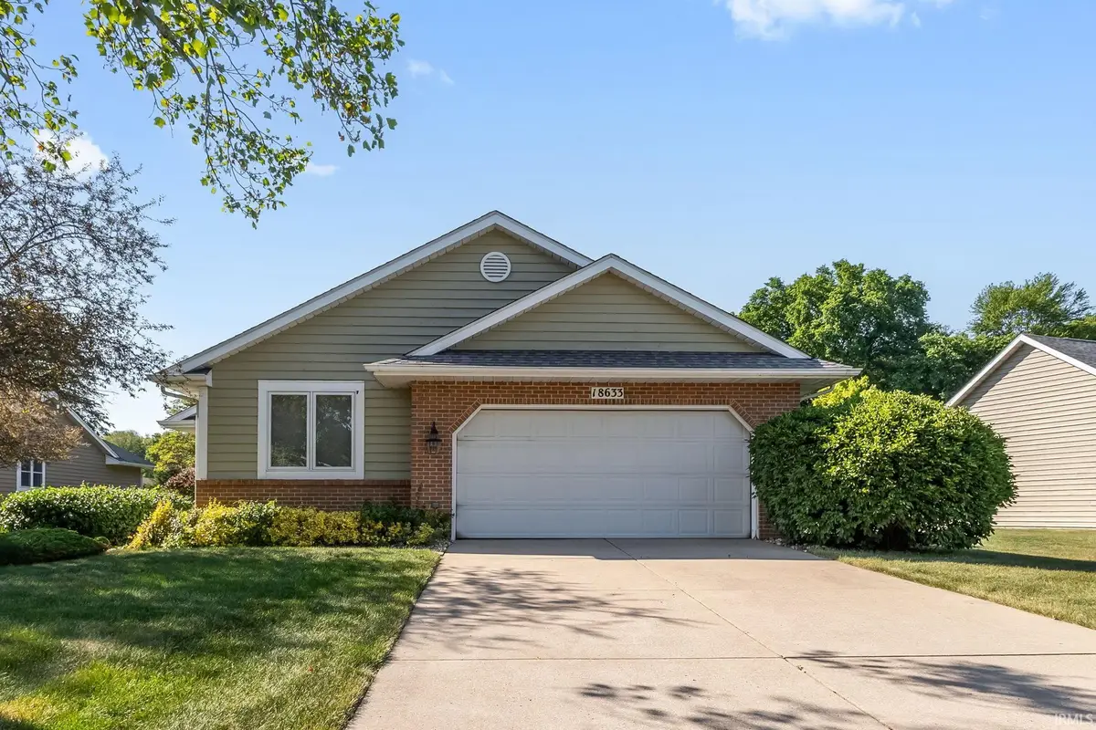 18633 Pauls Way, South Bend, IN 46637 - #1