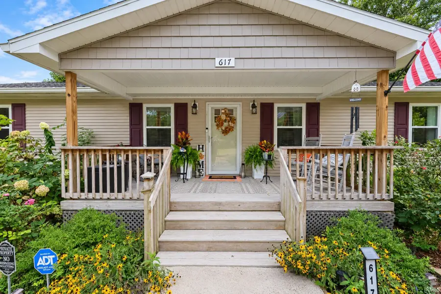 617 E Poplar Street, Boonville, IN 47601 - #2