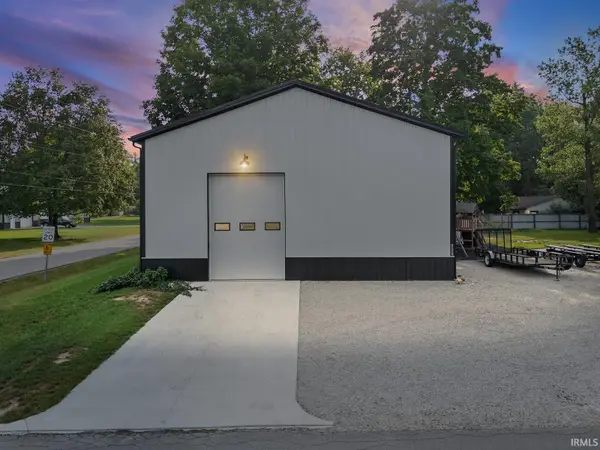 10801 N Lower Lake Shore Drive, Monticello, IN 47960