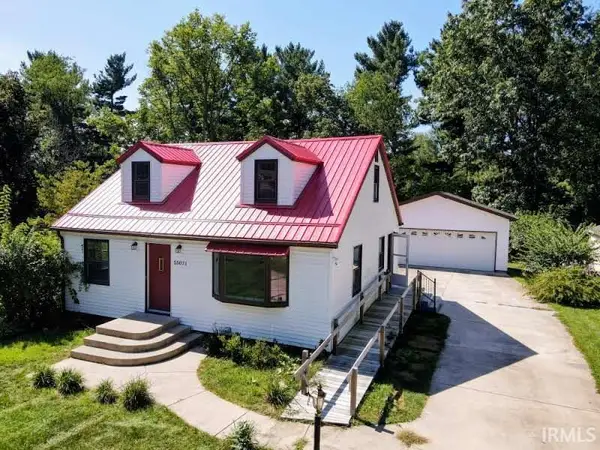 55071 Holmes Road, South Bend, IN 46628