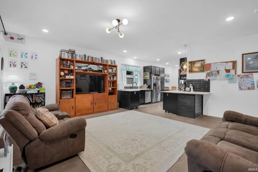 2814 Eastern Avenue, Bedford, IN 47421 - #3