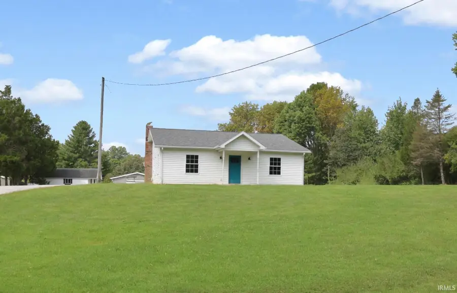8411 N Sr 161 Road, Gentryville, IN 47537 - #2