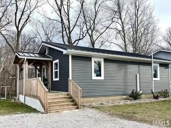 5245 N 290, Howe, IN 46746 - #2