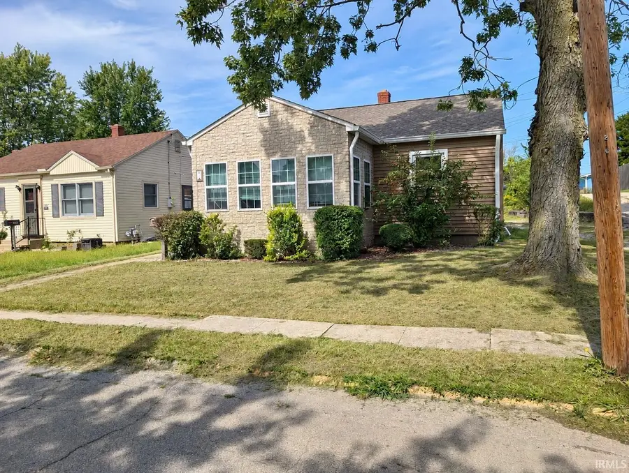 222 Mccarty Street, Huntington, IN 46750 - #2