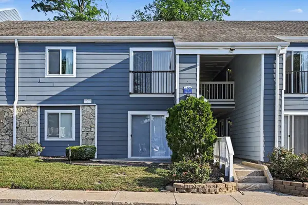 1801 Irish Way #1858, South Bend, IN 46637