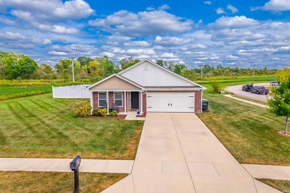 4504 N Emerald Pointe Way, Muncie, IN 47304 - #1