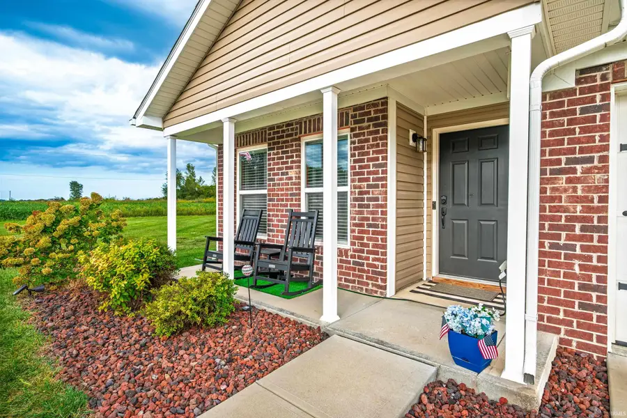 4504 N Emerald Pointe Way, Muncie, IN 47304 - #2