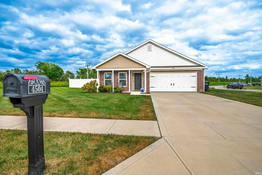 4504 N Emerald Pointe Way, Muncie, IN 47304 - #3