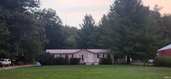 7942 E State Road 56 Road, Dubois, IN 47527