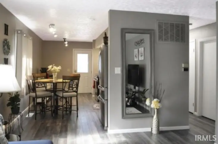 501 S Morton Street, Warsaw, IN 46590 - #3