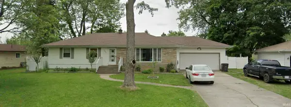 2906 Oakwood Drive, Fort Wayne, IN 46816