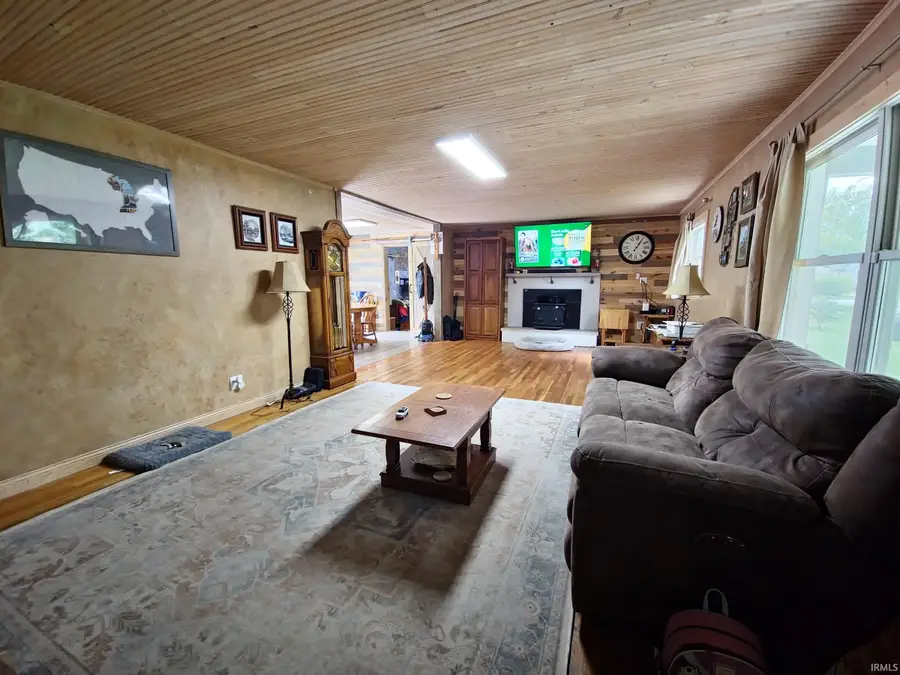 452 W 14th Street, Peru, IN 46970 - #3