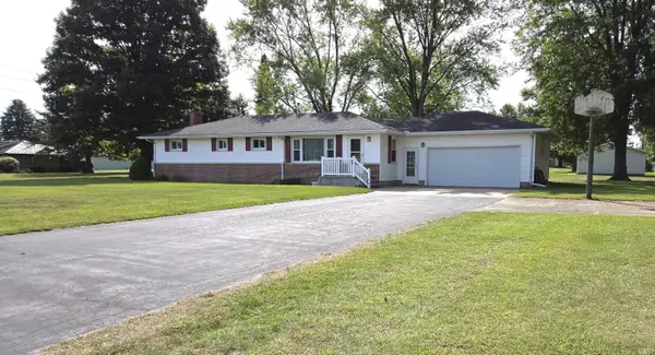 1846 E Paige Road, Columbia City, IN 46725