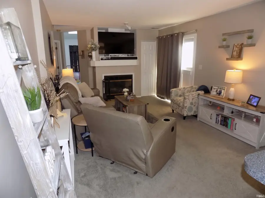 1750 Greencastle Drive, Evansville, IN 47715 - #2